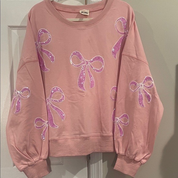 Peach Love California Tops - Peach Love California Pink Knit Top Sequin Bows- Size Large